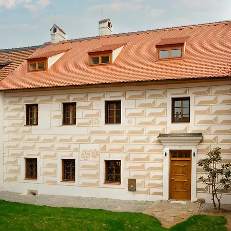 U Farní školy Penzion
