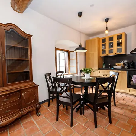 Penzion U Farní školy