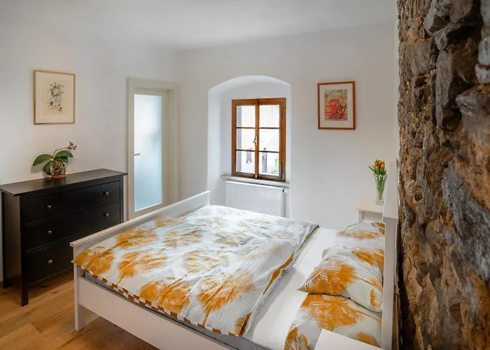 U Farni Skoly Guest house 3*